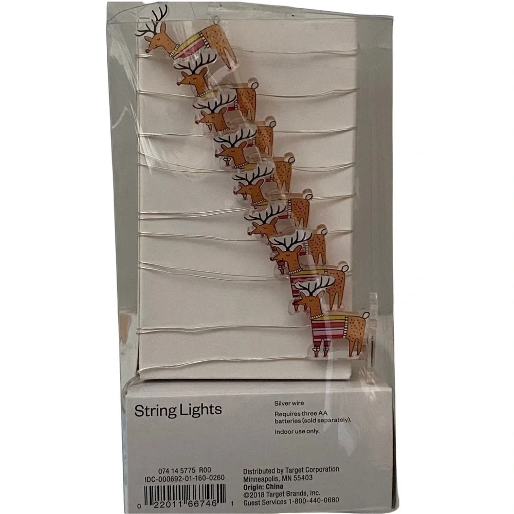 Target Room Essentials Reindeer String Lights 20 lights 6’ Battery Operated